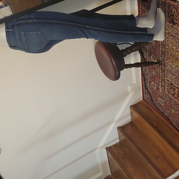 LOGO by Lori Goldstein straight leg jeans - Picture 12 of 16